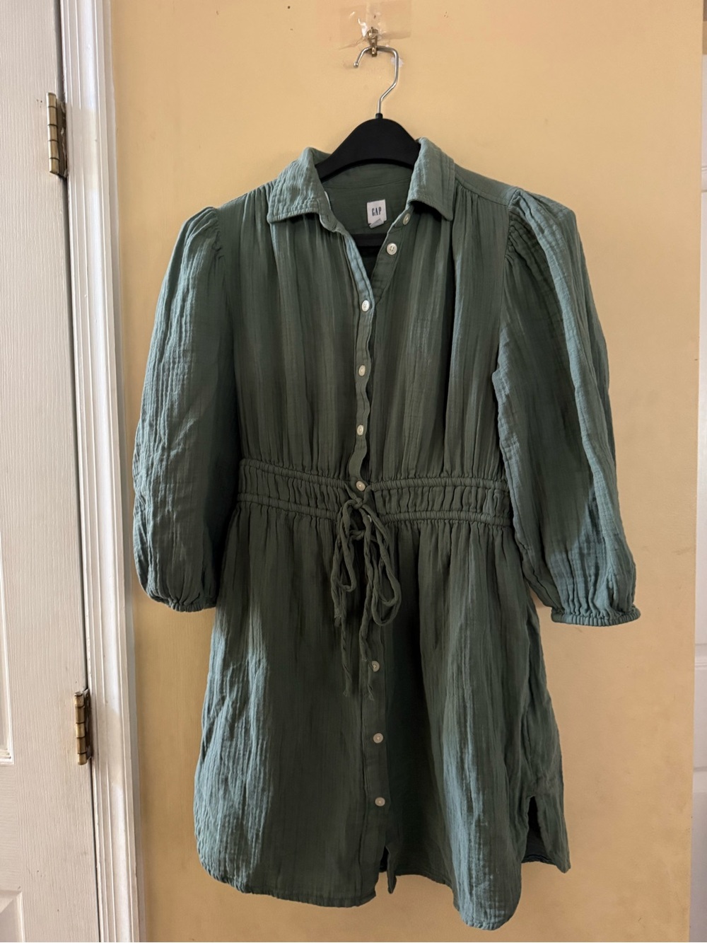 GAP Women's Olive Green Button-Front Drawstring Dress, small